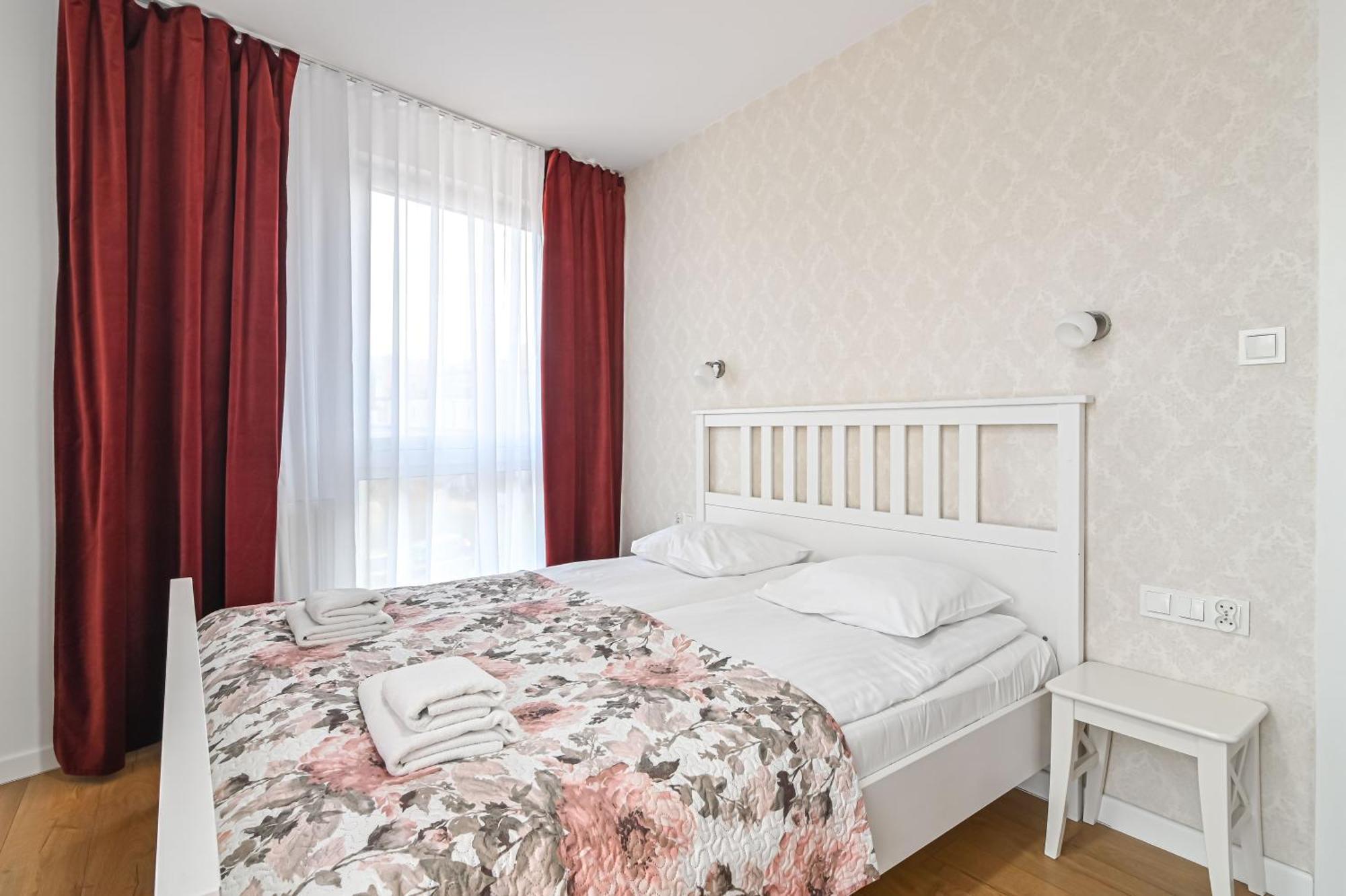 Ltc Apartments Ujejskiego Gdynia Exterior photo