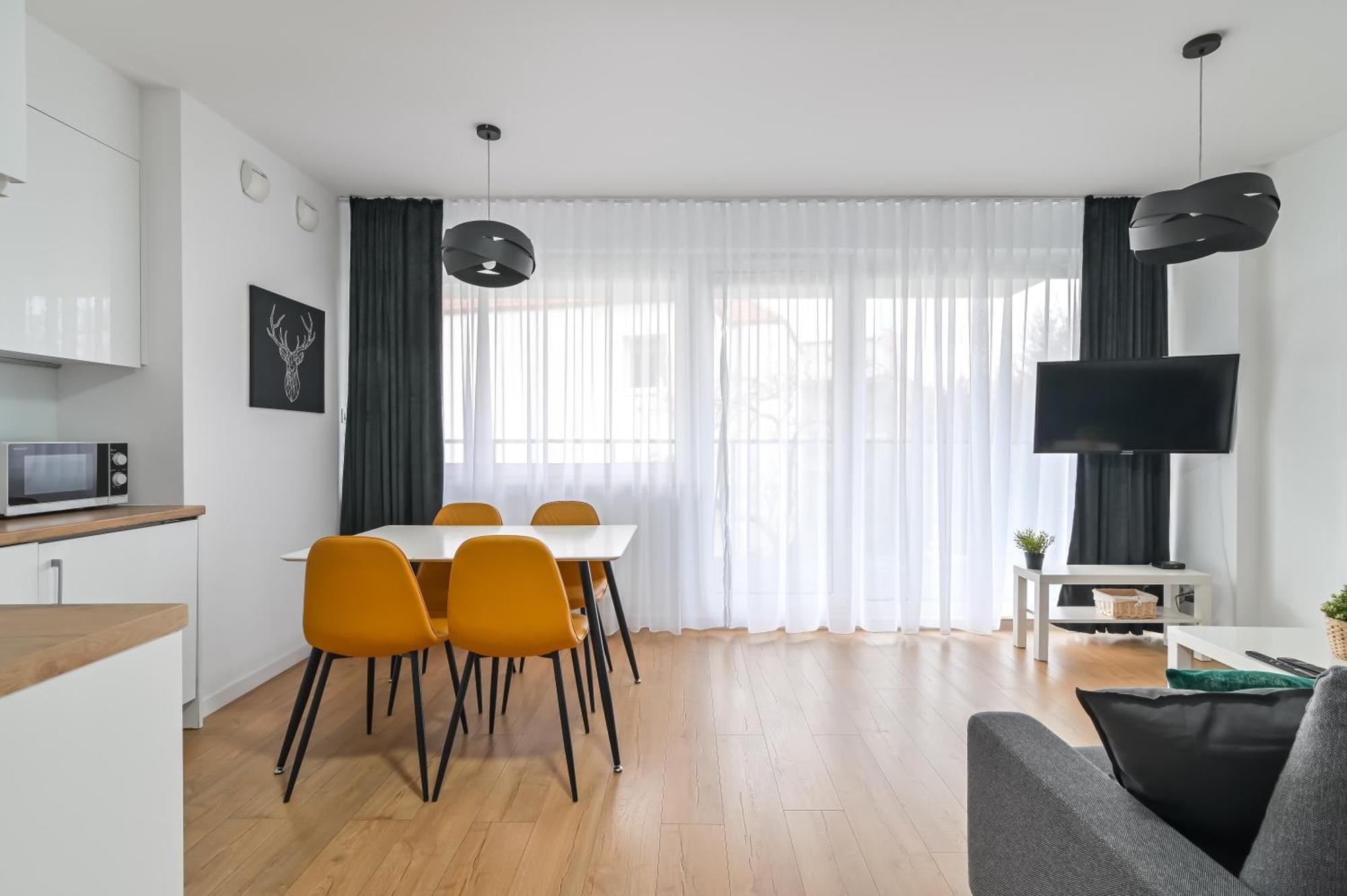 Ltc Apartments Ujejskiego Gdynia Exterior photo