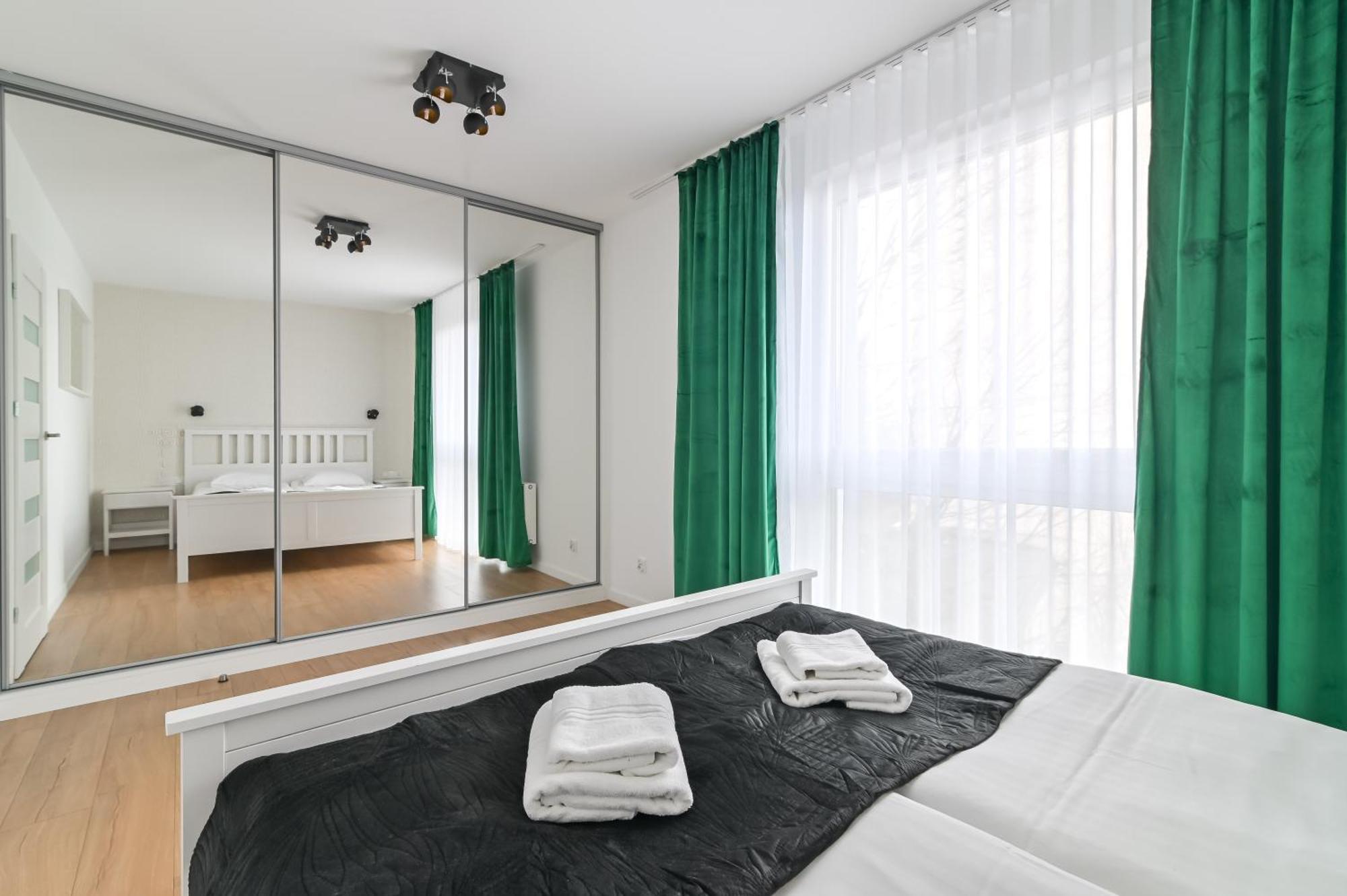 Ltc Apartments Ujejskiego Gdynia Exterior photo