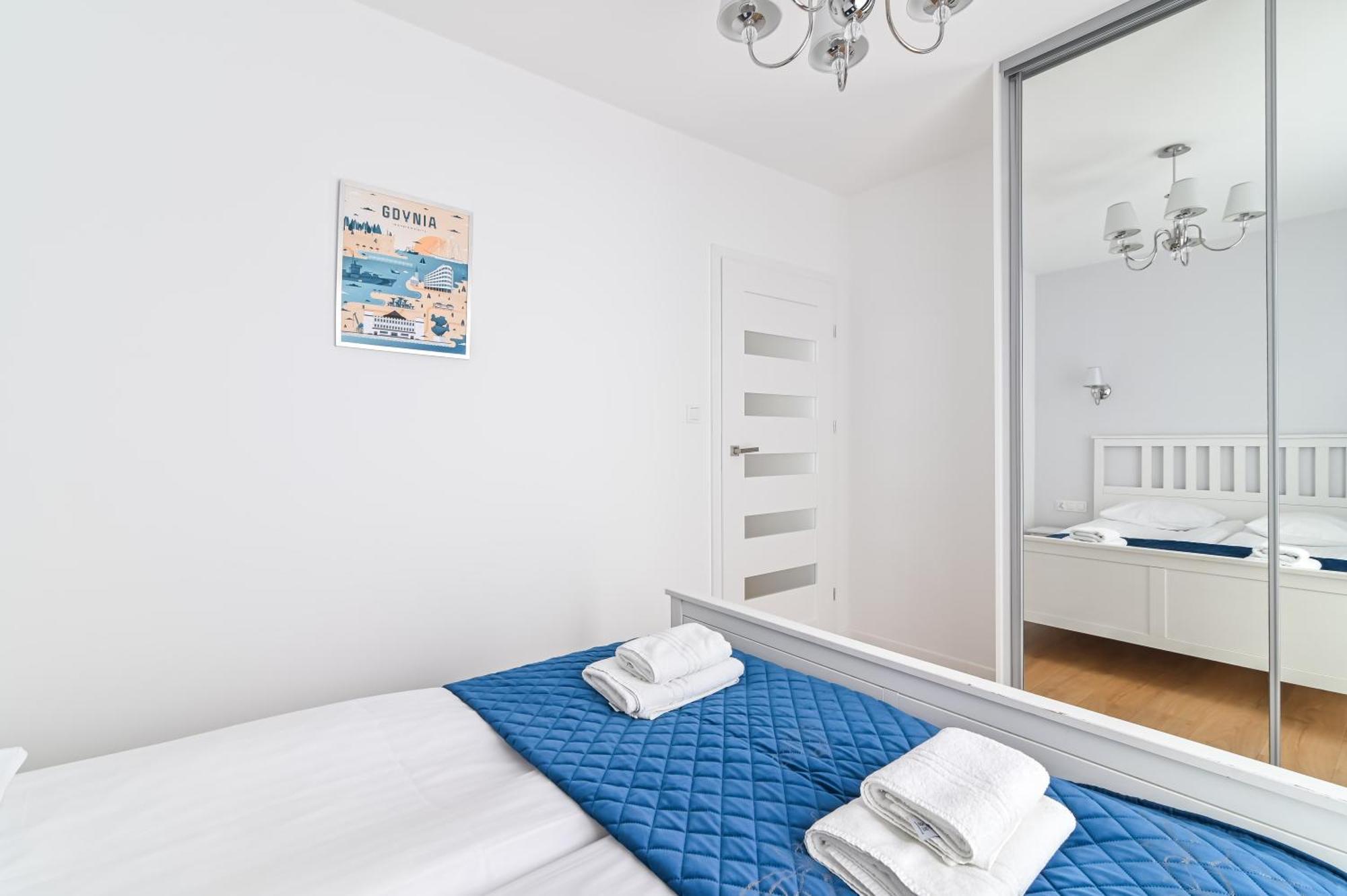 Ltc Apartments Ujejskiego Gdynia Exterior photo